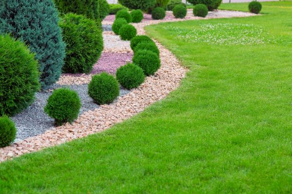 Edging Stones Installation in Glenview