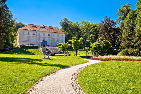 Park Landscape Maintenance in Glenview